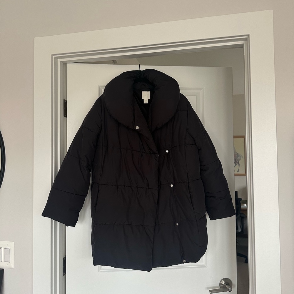 Black Women's Puffer Jacket